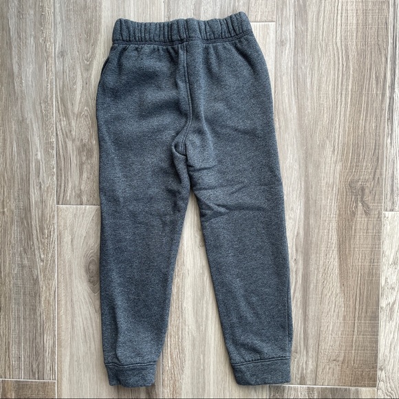 Boys Cat & Jack Gray Jogger Pants Size XS (4/5) - Picture 2 of 5